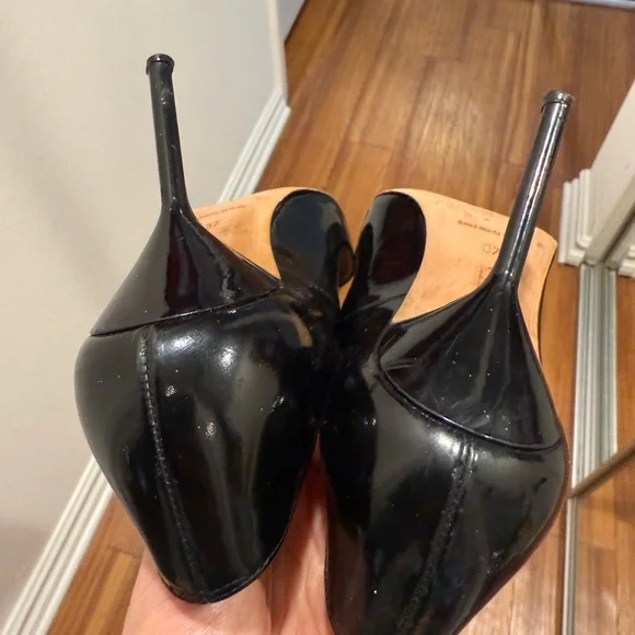 Patent Manolo Blahnik Stilettos - Picture 9 of 9